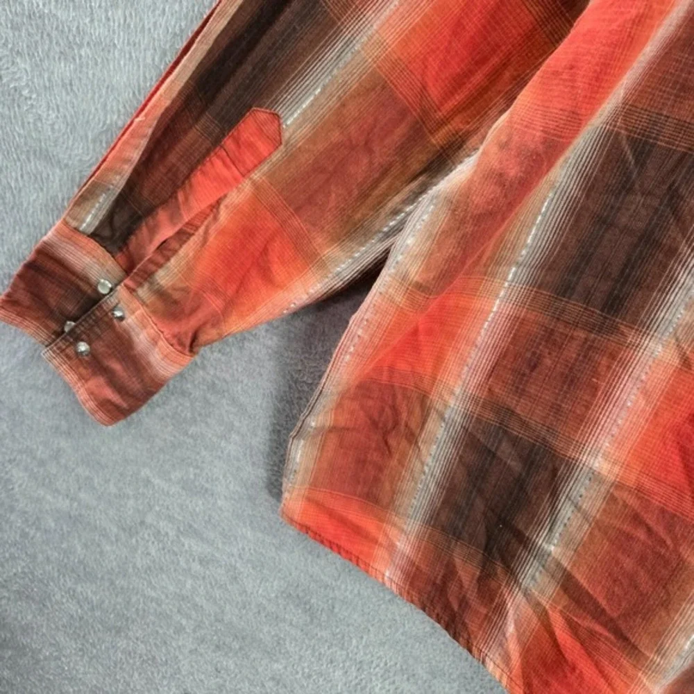 Wrangler‎ Rustler Men Button Up Shirt XL Orange Plaid Western Pearl Snap
